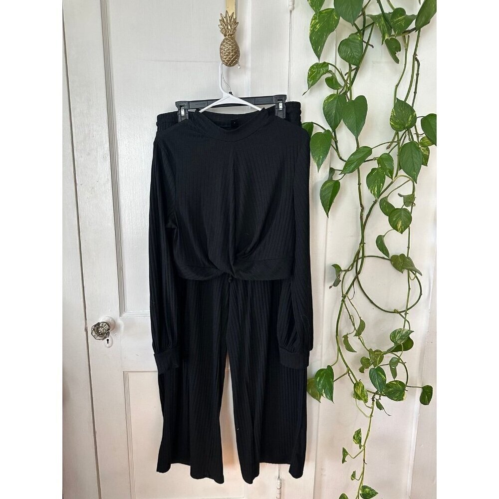 SHEIN curve women’s size one X – large two-piece black outfit
